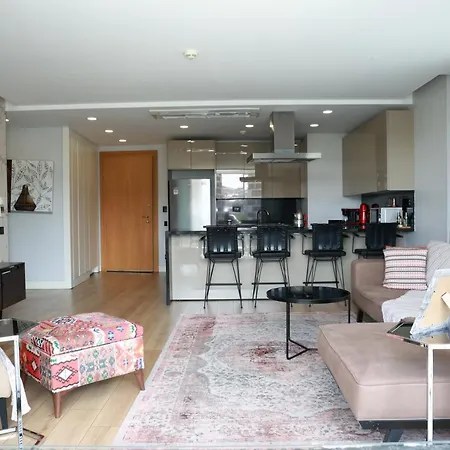Deluxe 2br Balcony 420 Istanbul