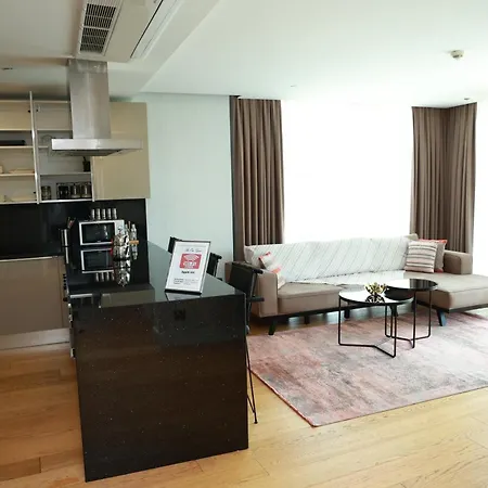 Apartment Deluxe 2br Balcony 420 *