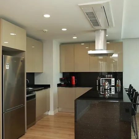 Deluxe 2br Balcony 420 Appartement *